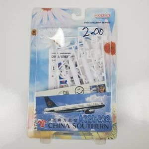 Vintage Dragon Wings Model Airplane Kit China Southern A320-232 1/400 1997 - Picture 1 of 4