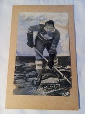 1934/43 Beehive Group #1 Hockey Photo Hap Day #315