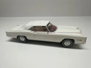 1/43 1976 Cadillac Eldorado convertible top up white Premium X - Picture 1 of 8