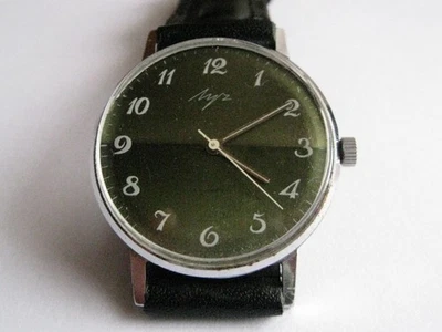 Vintage  LUCH ultra slim  wristwatch 23j Soviet watch - Image 1 of 4