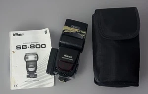 Flash Speedlight Nikon SB-800 SB800 con estuche de almacenamiento y manual + pieza AS-19 - Imagen 1 de 19