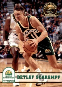 1993-94 Hoops #411 Detlef Schrempf - Picture 1 of 2