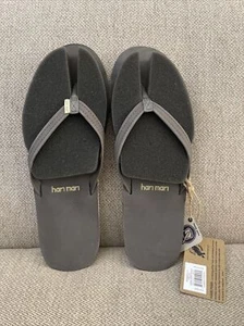 Hari Mari Women's Fields Dark Gray/Aqua Size 11 Memory Foam Flip Flops NWT - Picture 1 of 2
