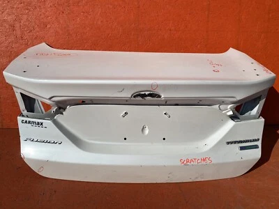 Ford Fusion 2013-2014-2015-2016 tapa maletero usado OEM Foto 1 de 4