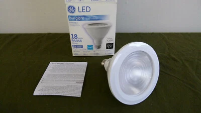 GE 94904 - LED18D38W930/25 LED Low Glare Dimmable PAR38 Lamp 3000K 18W - Image 1 of 4