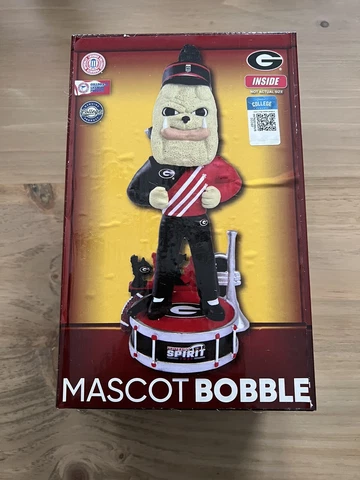 Hairy Dawg Georgia Bulldogs School Spirit Band Bobblehead Cover