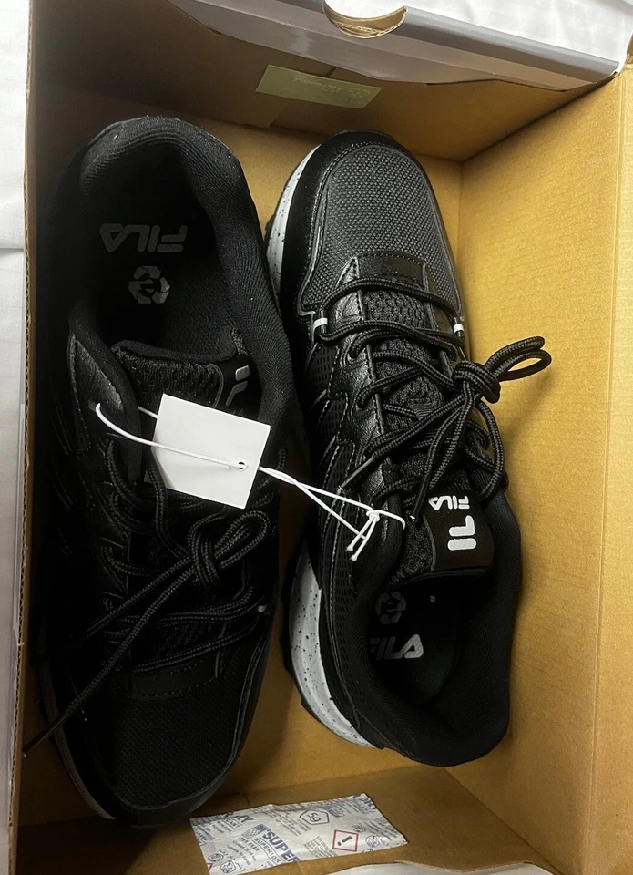 Fila Men's Size 9 Quadrix Trail Shoe Sneaker Black