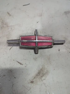 1970-79 LINCOLN CONTINENTAL OEM TRUNK LOCK ORNAMENT SLIDER EMBLEM BADGE - Bild 1 von 5
