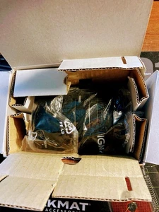 Sigma Zoom 28-200mm 1:3.5-5.6 DL Hyperzoom Macro Pentax Mount - Picture 1 of 3