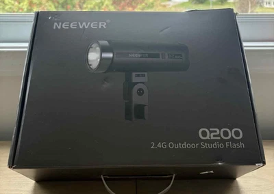 NEEWER Q200 200Ws 2.4G Outdoor Flash Strobe Light Studio Photography Monolight - Image 1 of 4