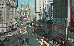 New York City NY Times Square Straßenszene 1950er Chevrolet Pepsi Adv Postkarte - Bild 1 von 2