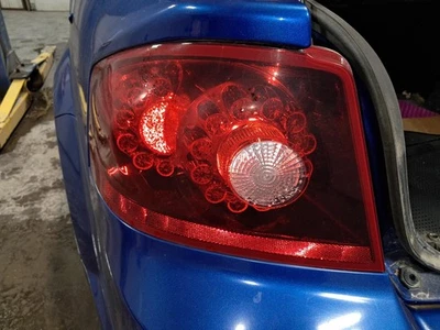 Conjunto de luz trasera izquierda usado se adapta a: Dodge Avenger 2013 grado A izquierdo Foto 1 de 4