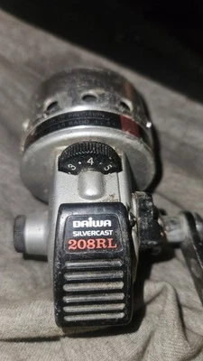 Daiwa Silvercast-A Series Spincast Reel - Image 1 of 4