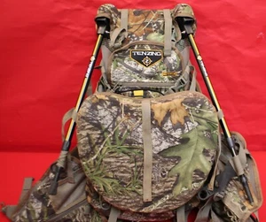 TENZING TZ TP14 Turkey Hunting Backpack w/ Seat GREAT CONDITION - Picture 1 of 7