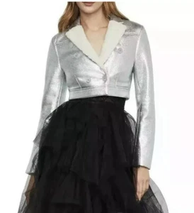 Abrigo Chaqueta Recortada de Cuero Sintético BCBG MAXAZRIA Plata Metálica Talla S Nuevo con Etiquetas $398 - Imagen 1 de 4