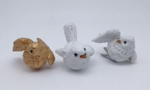 Lot of Three Decorative Resin Clip On White and Gold Birds - Picture 1 of 11
