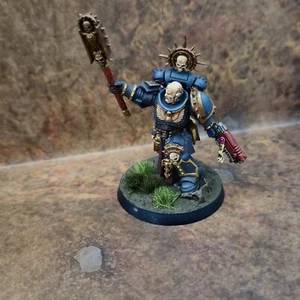 Pro painted Chaplain wh40k space marines Ultramarines  - Bild 1 von 4