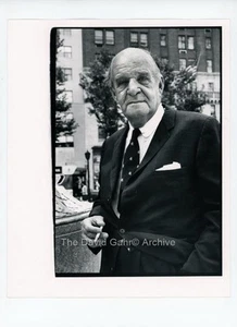 '68 Edward Dyrell Stone Museum of Modern Art Architekt signiert von Gahr Foto C547 - Bild 1 von 2