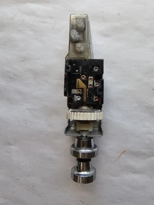 1977-1979 Lincoln Town Car Headlight Switch 1978 - Picture 1 of 8