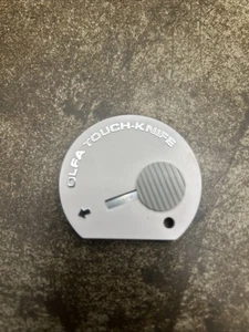 Cuchillo táctil OLFA TK-4 deslizable cortador abridor de caja nuevo (colores surtidos) - Imagen 1 de 4