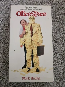 Office Space VHS Ron Livingston Jennifer Aniston 1999 Mike Judge Movie - Imagen 1 de 7