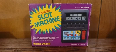 Nuevo Juego Electrónico Mini LCD Máquina Tragamonedas Portátil RADIO SHACK De Colección Foto 1 de 4