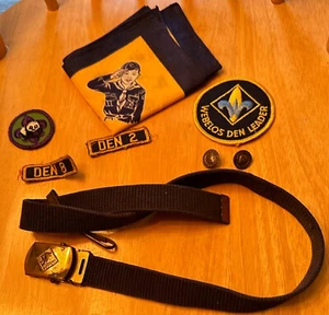 Vintage BSA Cub Scout items + belt + Special blue & gold scarf / handkerchief - Picture 1 of 2