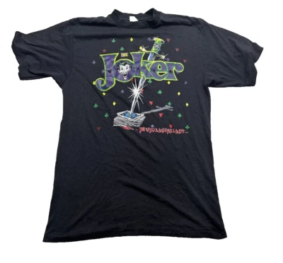 Camiseta Joker Vintage "El que ríe last..." Se Ajusta a Talla Pequeña/Mediana Hecha en EE. UU. Foto 1 de 4