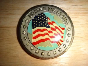 UNITED WE STAND PROUD TO BE AN AMERICAN Challenge Coin - Picture 1 of 2