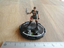 # 045 leech medic/mage knight miniature// f