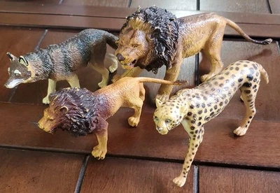 Vintage 1990s Lot Of 4 Hard Rubber PVC Animal Figures (Lions, Cheetah, Wolf) - Image 1 of 4