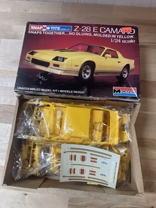 85 Chevy Camaro Z28 E uscita originale sigillata in fabbrica all'interno - Foto 1 di 8
