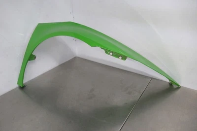 Guardabarros delantero derecho derecho EB1430 2016 16 LAMBORGHINI HURACAN Foto 1 de 4