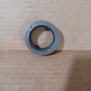 National 7731S Transmission Oil Seal - Picture 1 of 8