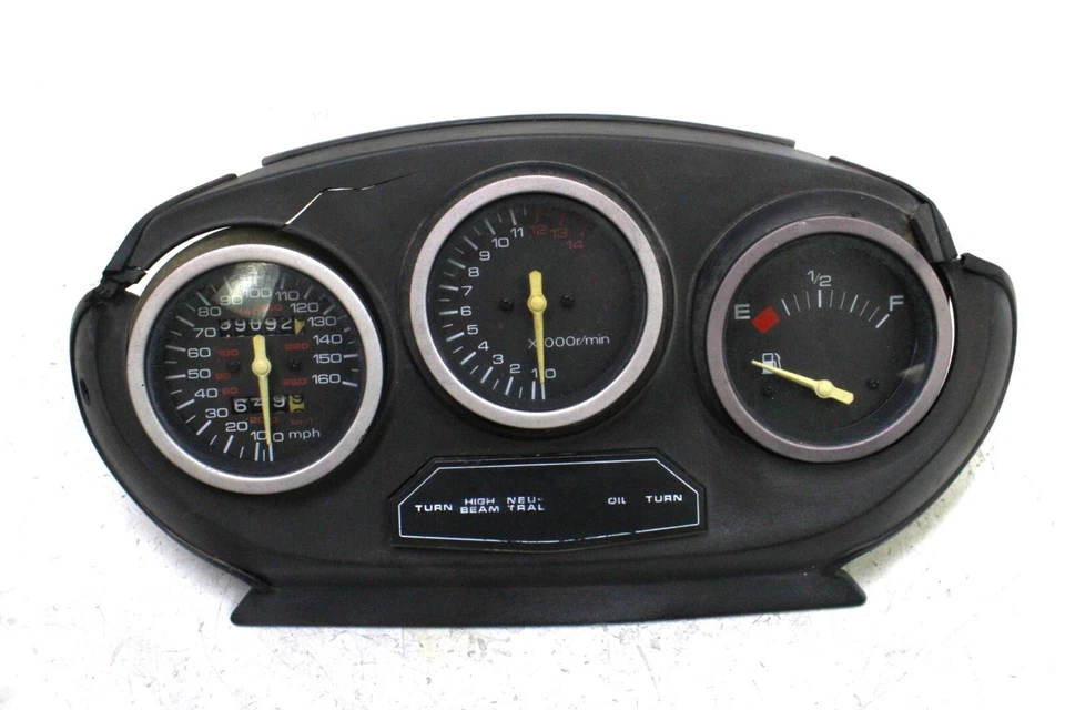 Suzuki Katana 600 GSX600F 1990 indicadores pantalla clúster velocímetro tacómetro Foto 1 de 4