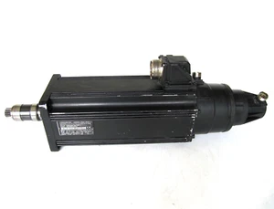 Indramat Perm Magnet Servo Motor MAC093C-0-FS-4-C/110-A-2/DI522LV/S004 237409 - Picture 1 of 7