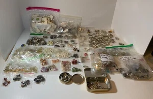 HUGE Vintage Lot Rhinestone Buttons 3+lbs Metal Plastic Cards 2 Bags Need Repair - Picture 1 of 21