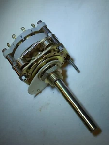 Commutateur rotatif Rotary Switch 1 circuits 12 positions NOS axe6 RENAUD Gr25 - Picture 1 of 8