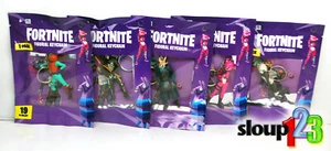 *FORTNITE FIGURAL KEYCHAIN LOT- SKULL TROOPER, TOMATOHEAD, PANDA, CUDDLE & MORE - Picture 1 of 2