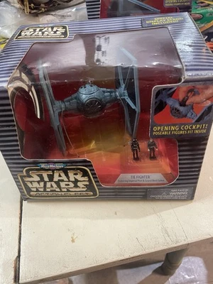 Star Wars Galoob Action Fleet TIE Fighter новый в заводской упаковке - Изображение 1 из 4