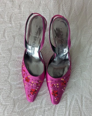 Винтажный Yves Saint Laurent розовый атласный цветочный вышитый слинга котенок каблуки - Изображение 1 из 4