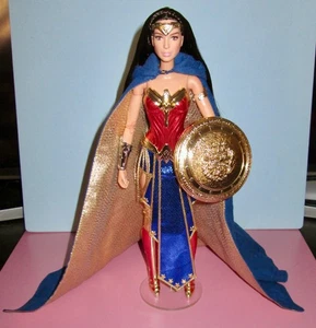 SDCC 2016 Dawn Of Justice Amazon Princesa Mujer Maravilla Muñeca Barbie SIN CAJA - Imagen 1 de 4