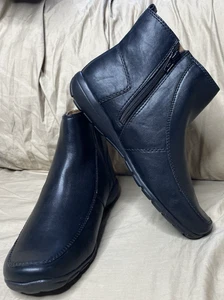 Easy Spirit ESACTOUT Damen 7-1/2 M schwarz Seitenreißverschluss klassische Stiefeletten Bootie - Bild 1 von 9