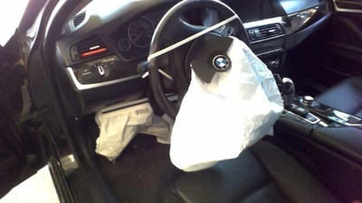 Medidor de flujo de aire de inyección de combustible usado se adapta a: BMW 528I Grado A 2012 Foto 1 de 4