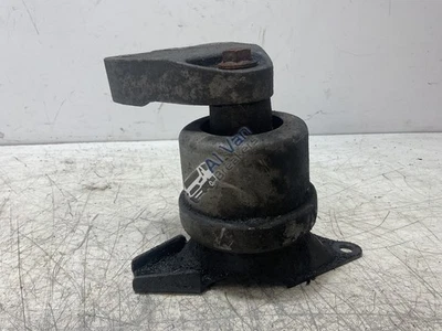 VOLKSWAGEN TRANSPORTER T28 2003-09 Engine Mount Right Side 7H0199256F - Image 1 of 4