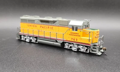 Kato HO GP-35 Locomotive Union Pacific UP 763 - Image 1 of 4