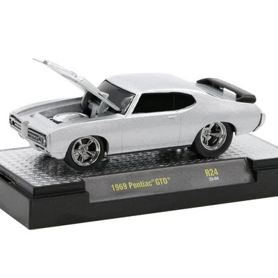 PONTIAC GTO - 1969 - silver - M2 1:64 - Bild 1 von 4