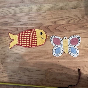 Soportes para olla de ganchillo vintage con lazo para colgar - 2 - peces y mariposas - Imagen 1 de 7