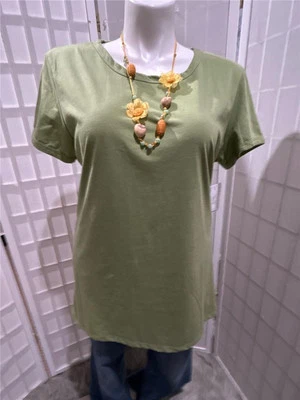 NEW Women's Lularoe 2XL Leaf Green Cotton Blend Tunic T-shirt - Image 1 of 4