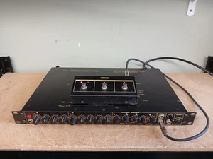 Yamaha PG1 rack mount guitar preamplifier with pedal - Picture 1 of 8